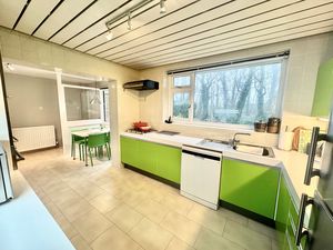 Photo 13- click for photo gallery